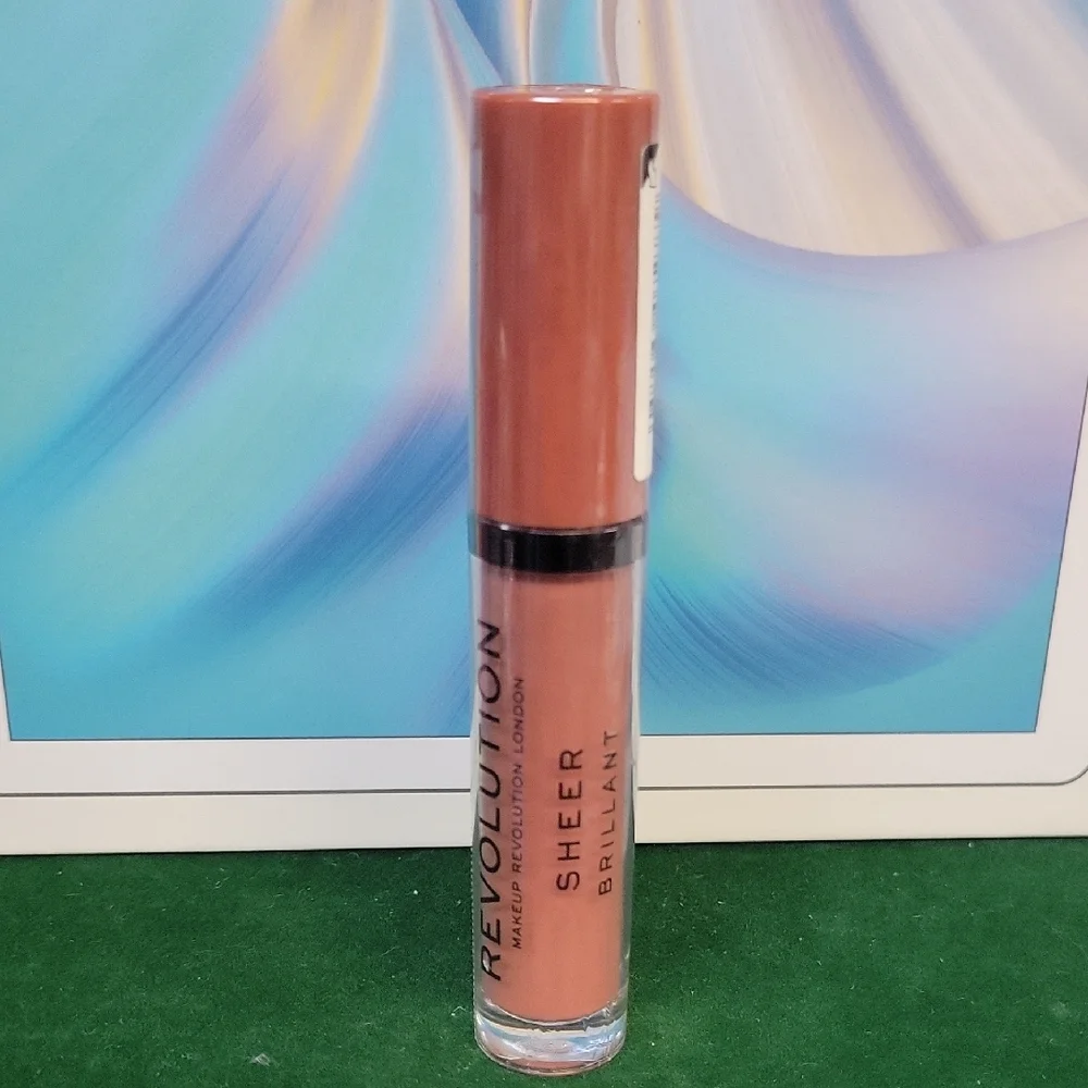 Revolution Sheer Brilliant Lip Gloss - 105 Sheer Attraction New Sealed Tube